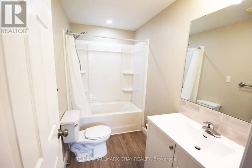 195 Louisa Street — photo 34 of 40