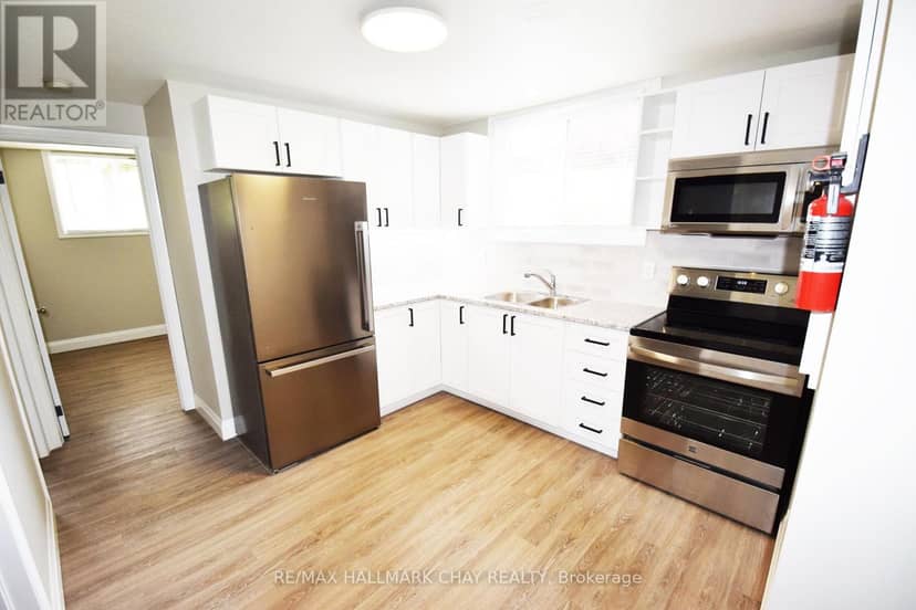 195 Louisa Street — photo 37 of 40