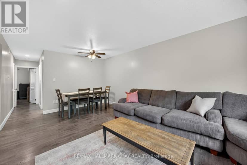 195 Louisa Street — photo 6 of 40