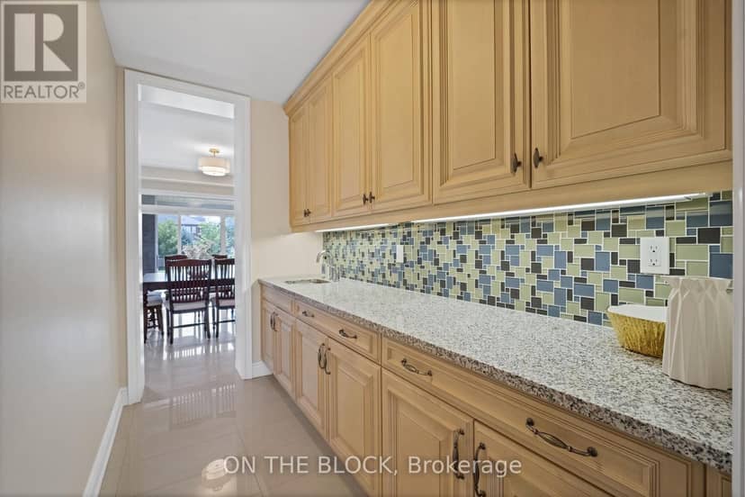 24 Whitewood Drive — photo 18 of 40