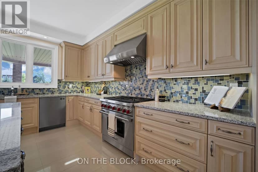 24 Whitewood Drive — photo 23 of 40