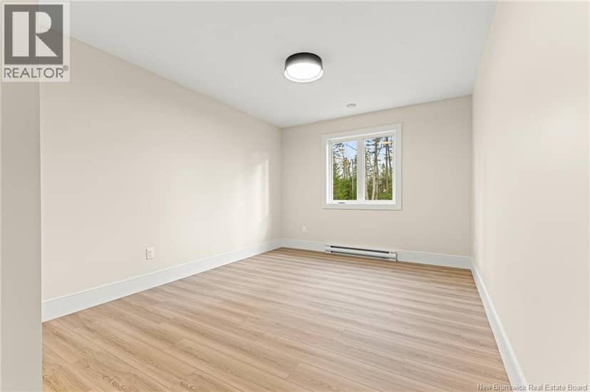 323 Lady Russell Street — photo 12 of 19