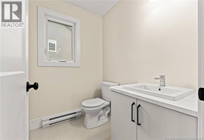 323 Lady Russell Street — photo 6 of 19
