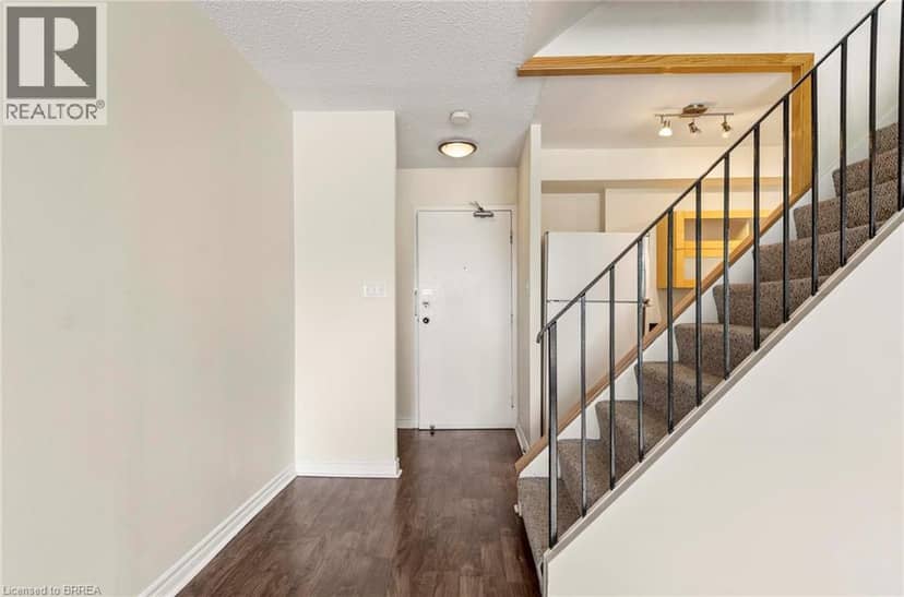 36 HAYHURST Road Unit# 301, Brantford, photo 5