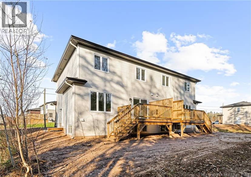 323 Lady Russell Street — photo 19 of 19