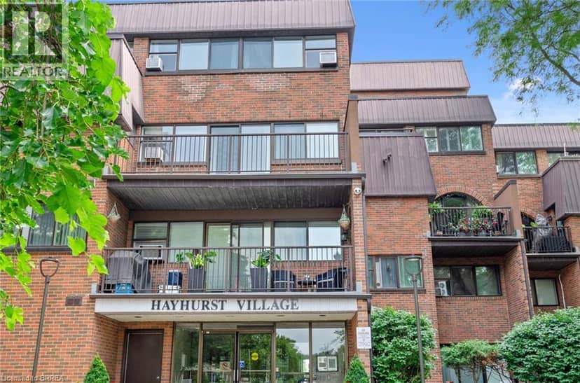 36 HAYHURST Road Unit# 301, Brantford, photo 3