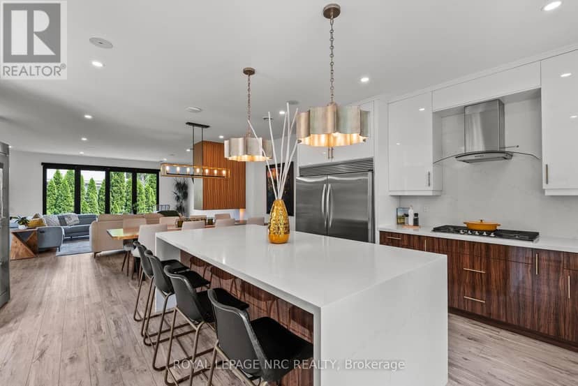 10 Pawling Street — photo 13 of 40