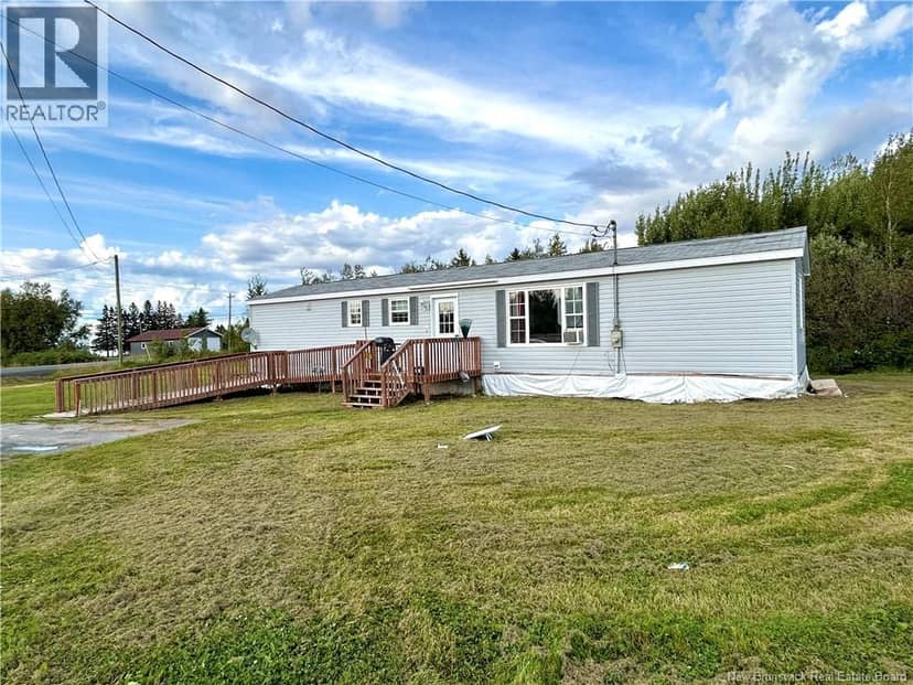 5201 Route 117, Baie-Sainte-Anne, photo 2