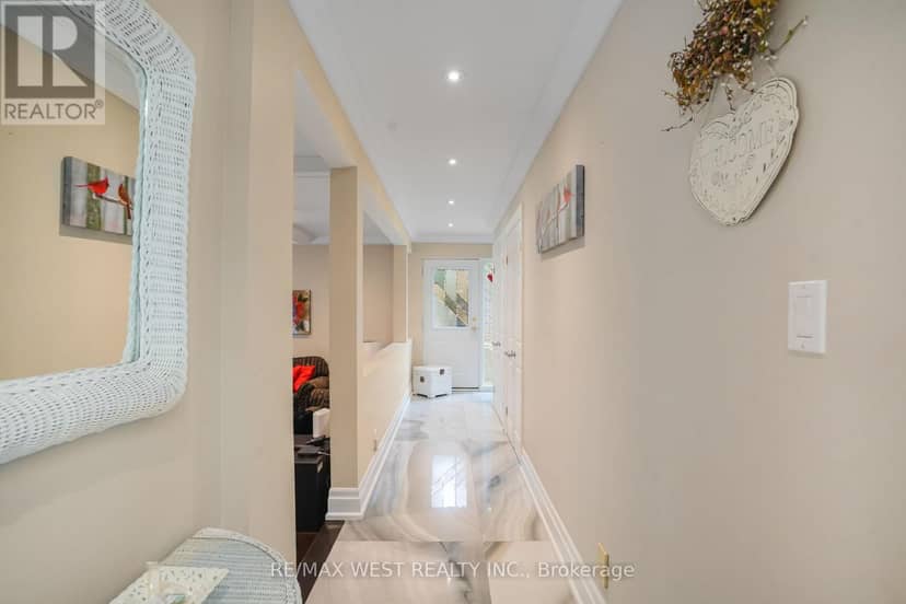 179 Ellis Avenue — photo 16 of 32
