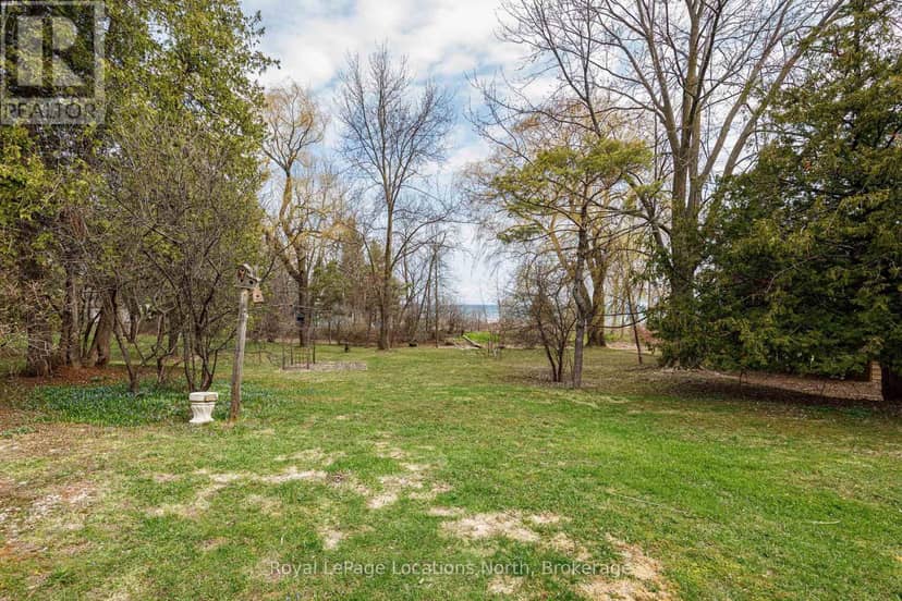 21 Eva Crescent — photo 10 of 39