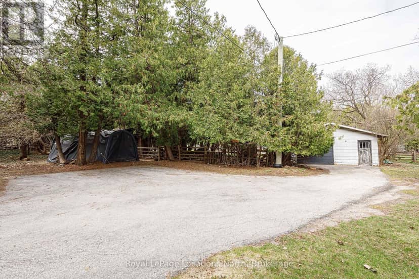21 Eva Crescent — photo 7 of 39