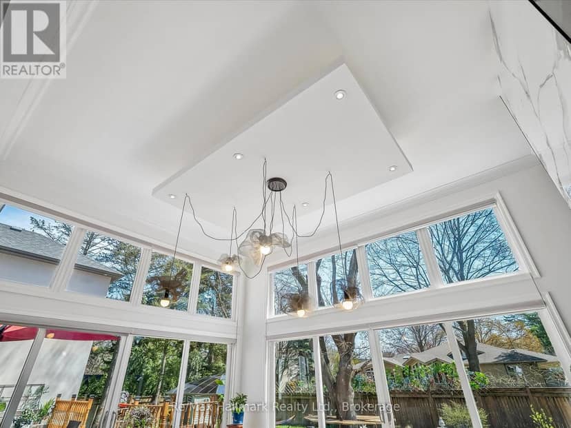1508 Oakhill Drive — photo 9 of 40
