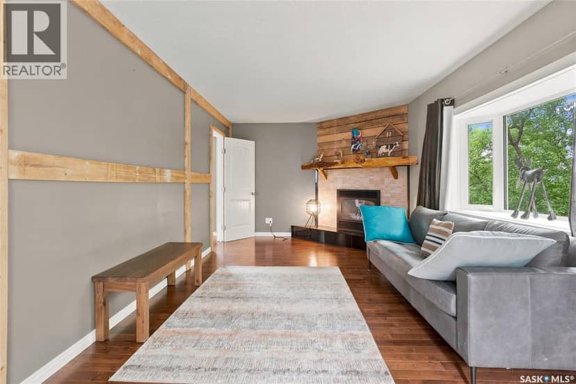 215 Regina STREET — photo 39 of 40
