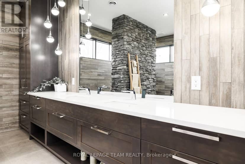 153 Adrien Street — photo 23 of 40