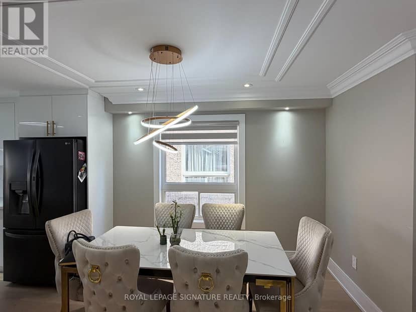 12 Ferncroft Place — photo 3 of 40
