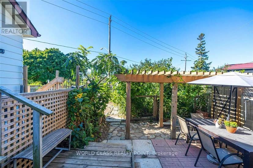 1 McIntosh Street — photo 6 of 34