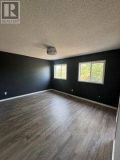 4 Iberville Road — photo 11 of 13