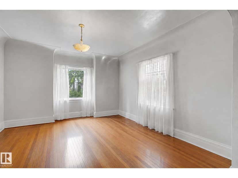 9334 106A AV NW — photo 9 of 40