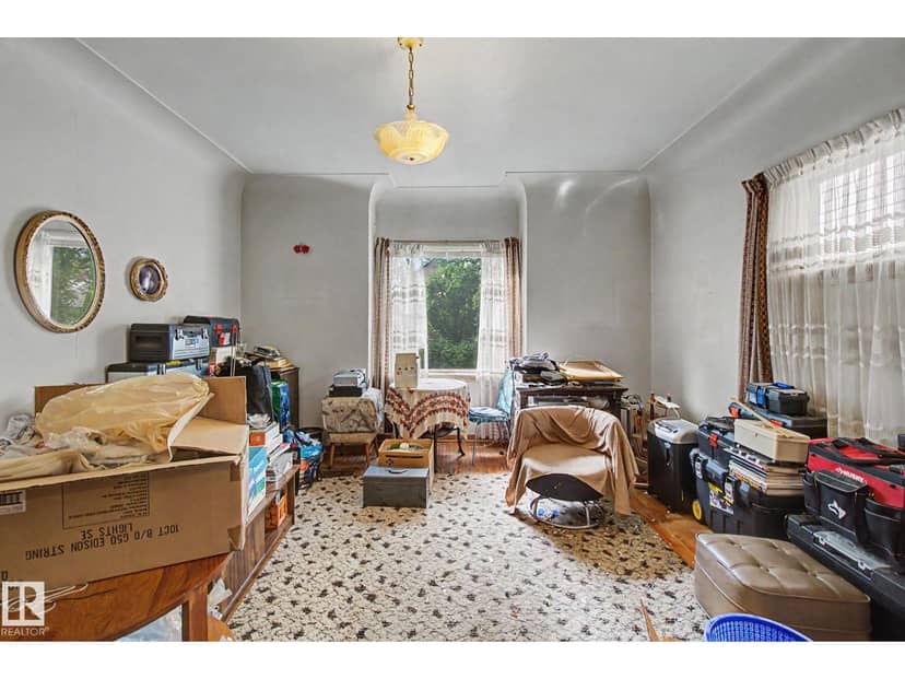 9334 106A AV NW — photo 11 of 40