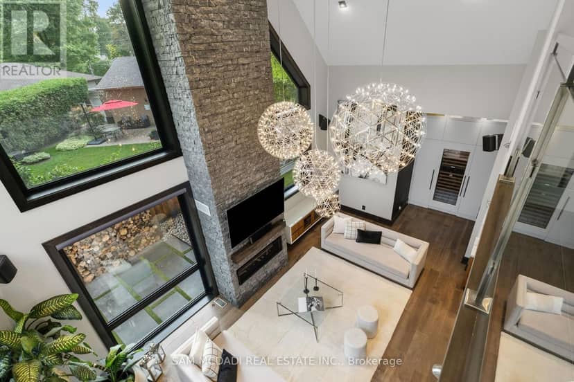 1031 Welwyn Drive — photo 6 of 40
