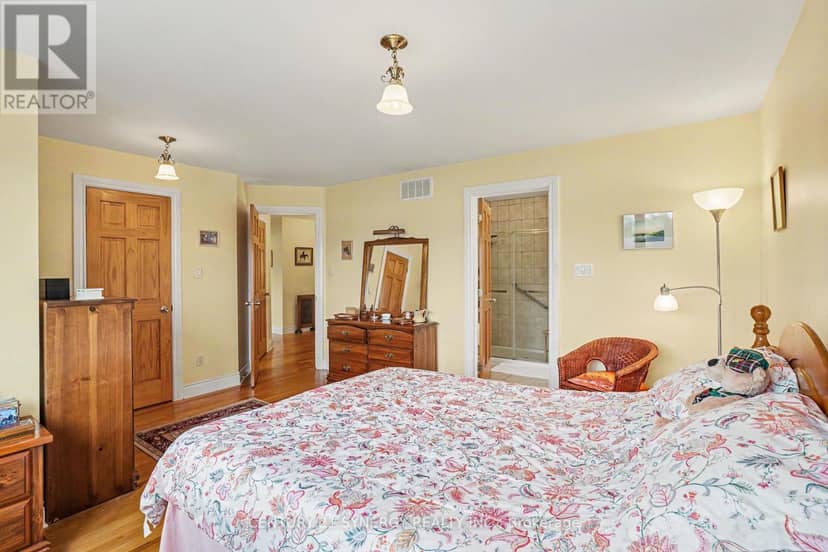 408 Brock Street E — photo 22 of 40