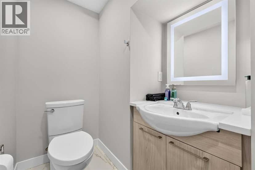 3414 15 Street SW — photo 17 of 33