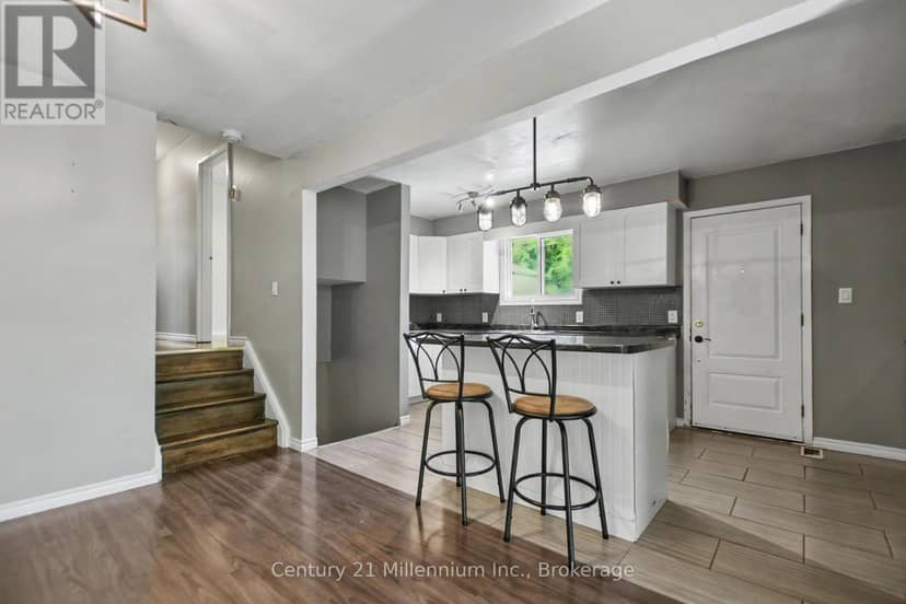 408 Walnut Street — photo 13 of 40
