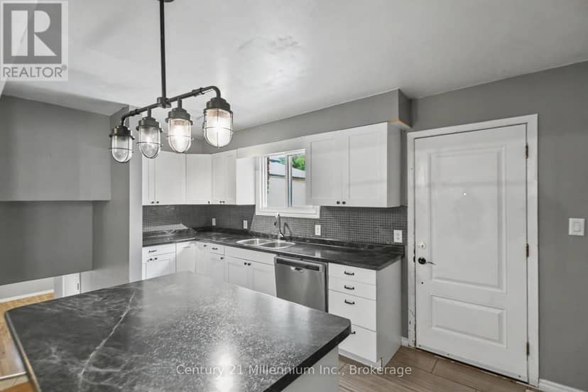 408 Walnut Street — photo 6 of 40
