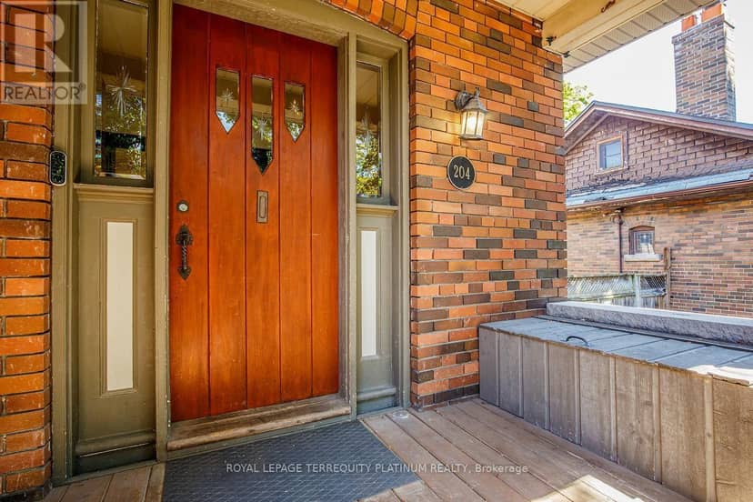 204 Ellerslie Avenue — photo 2 of 40