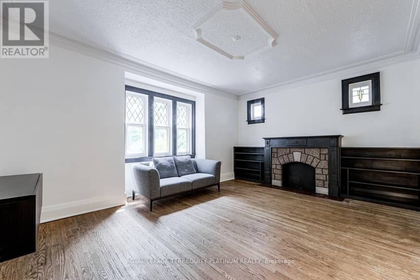 204 Ellerslie Avenue — photo 5 of 40