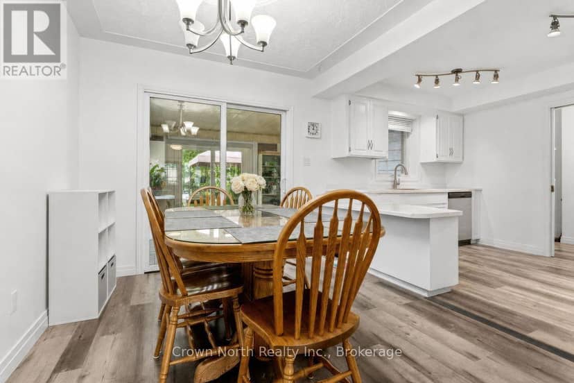 127 Carson Drive — photo 12 of 40