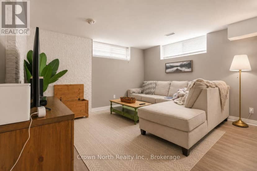 127 Carson Drive — photo 35 of 40