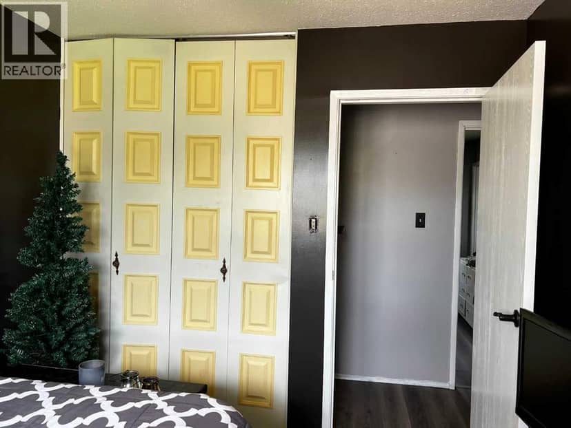 804 7 Street — photo 13 of 26