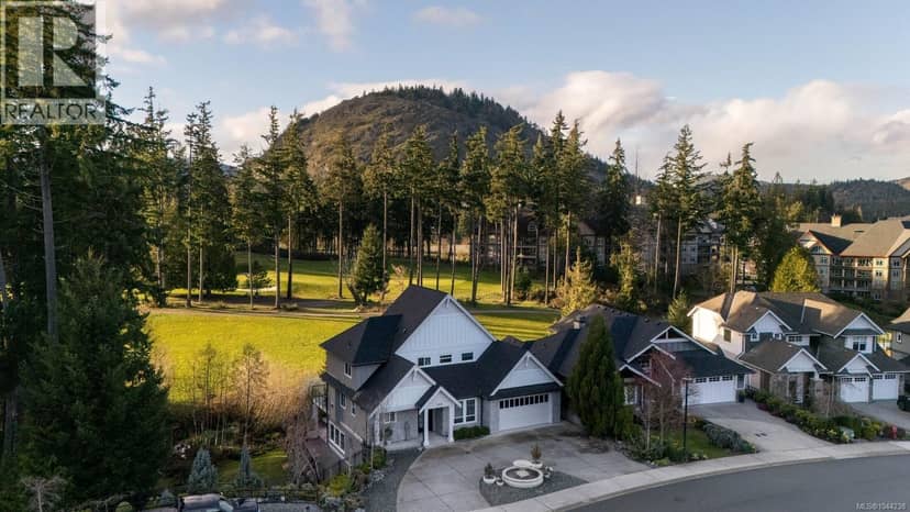 2168 Champions Way, Langford