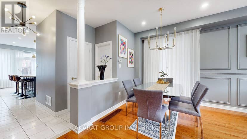 28 Saint James Avenue — photo 8 of 40