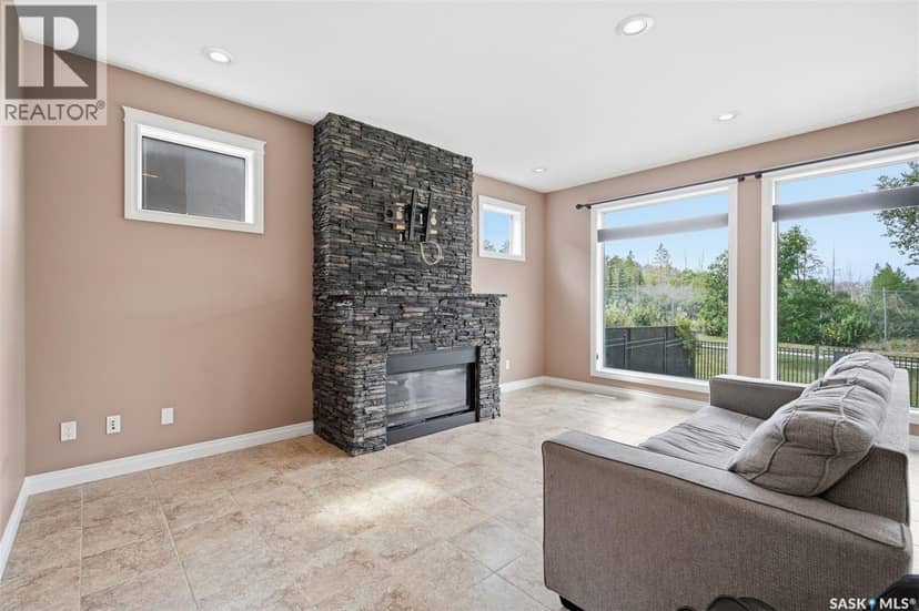 434 Atton CRESCENT — photo 10 of 40