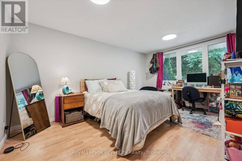 8 Berkley Place — photo 11 of 28