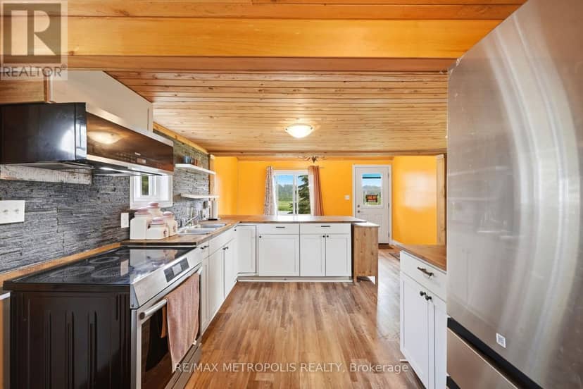 532 Mitchell Road — photo 13 of 35