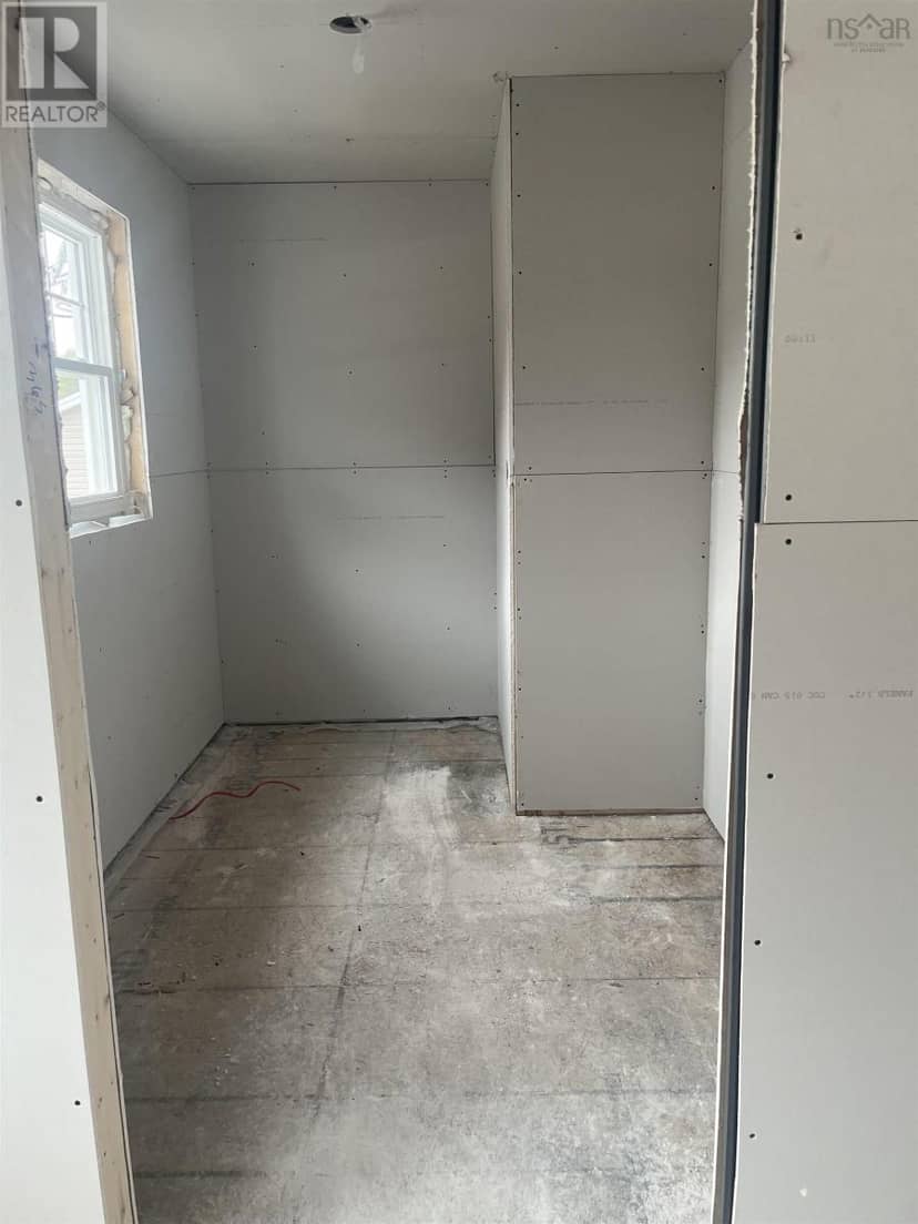 57 Kara Anne Court — photo 10 of 13