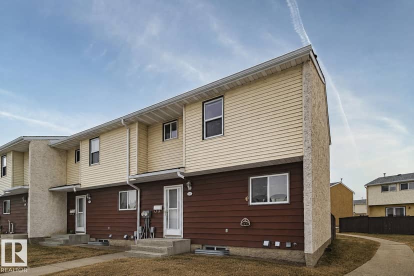 221 Harrison Dr NW NW, Edmonton, photo 2