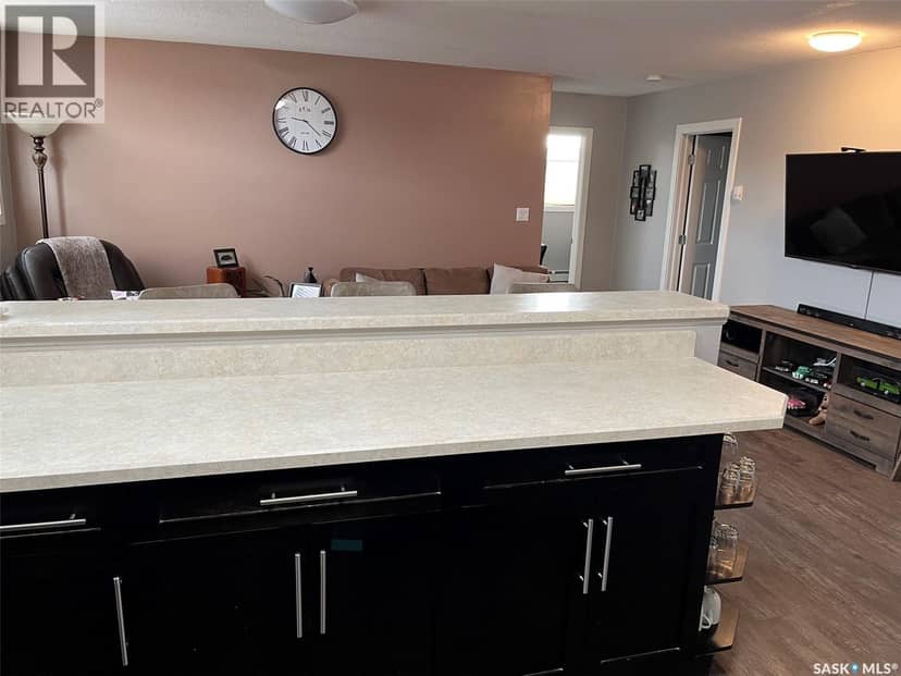 24 125 Froom CRESCENT — photo 15 of 32