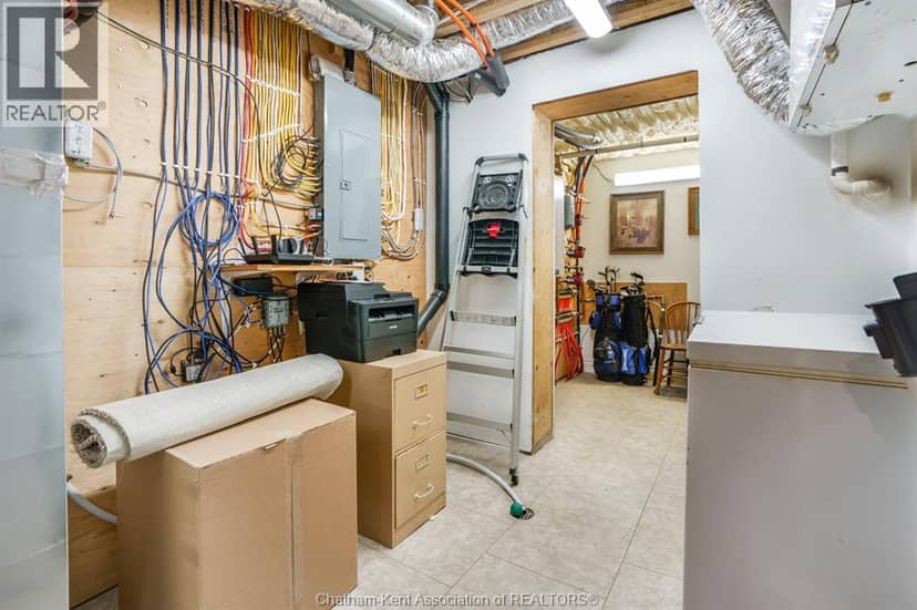 31 Hidden Valley DRIVE — photo 34 of 40