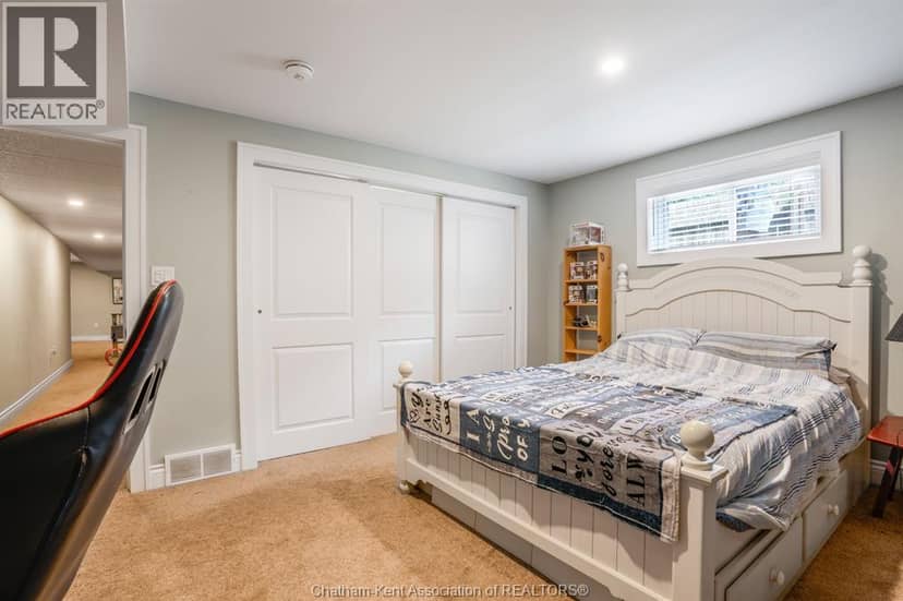 31 Hidden Valley DRIVE — photo 22 of 40