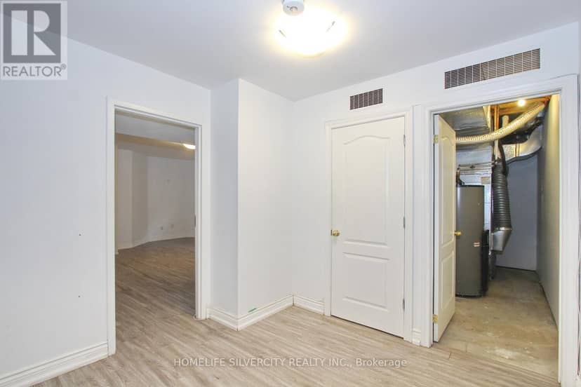 4 Byng Avenue — photo 36 of 40