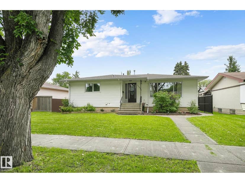 11031 152 ST NW, Edmonton