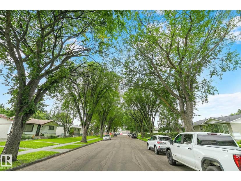 11031 152 ST NW, Edmonton, photo 2