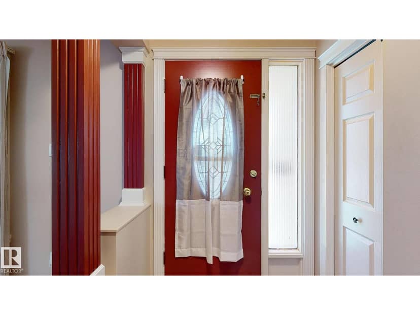 11031 152 ST NW, Edmonton, photo 4