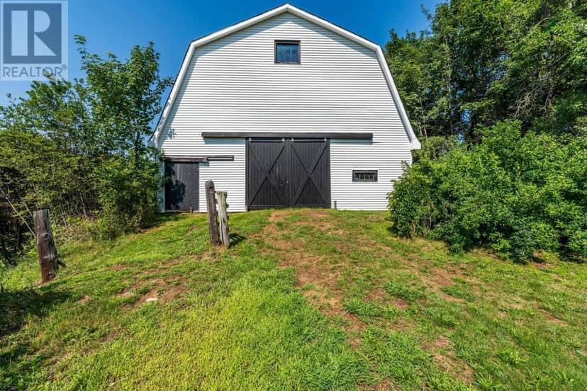 9515 Highway 8 — photo 11 of 40
