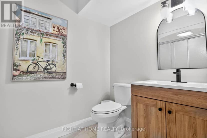 516 Kenmarr Crescent — photo 25 of 40