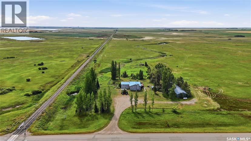 Perron Acreage — photo 1 of 40